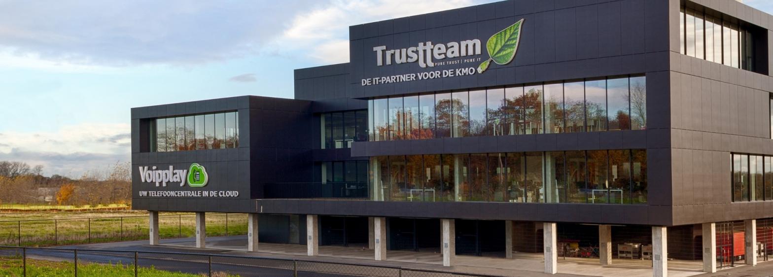 trustteam-header.jpg